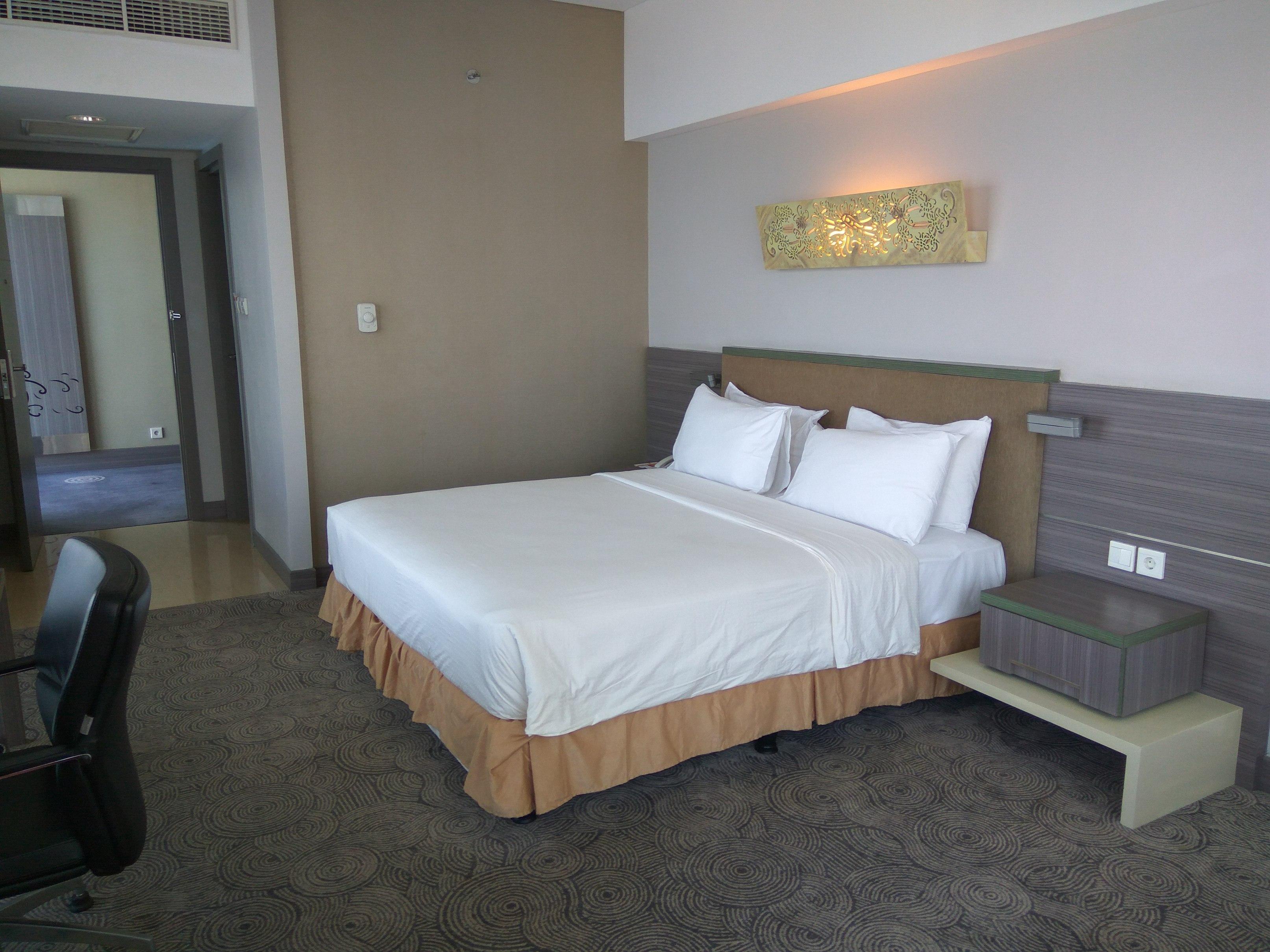 Swiss-Belhotel Balikpapan Exterior foto