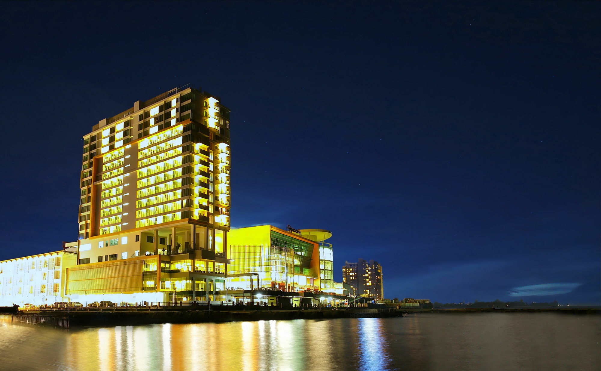 Swiss-Belhotel Balikpapan Exterior foto